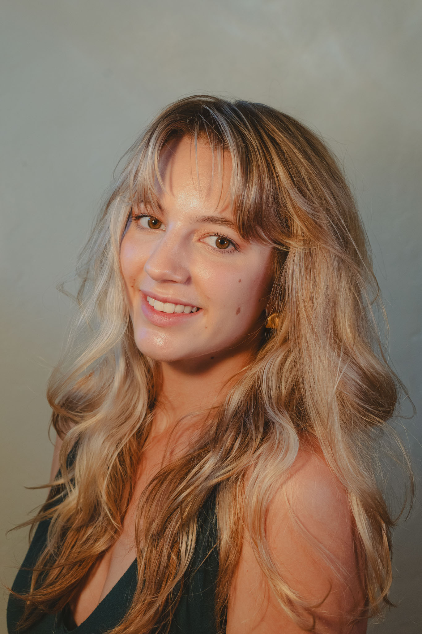 Milana Aernova Headshot